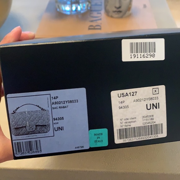 SOLD⛔️elsewhere! 🖤CHANEL - Picture 4 of 12